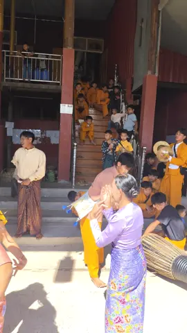 #ရှမ်းအိုးစည်နဲ့ဆိုတစ်ယောက်ထဲလဲကတယ်🥹 #ရွာကအလှူပွဲ #fyppp 