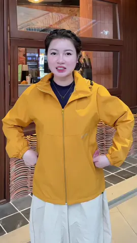 #thoitrangnu #aokhoacgio #aogio 