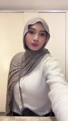 aku & tumblr matcha latteku🍵