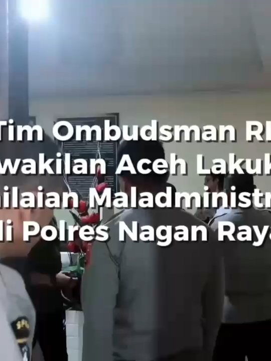 Polres Nagan Raya menerima kunjungan kerja dari Tim Ombudsman Republik Indonesia Perwakilan Aceh dalam rangka penilaian potensi maladministrasi pada pelayanan publik di lingkungan Polres Nagan Raya, pada Hari Rabu Tanggal 12 November 2025. Kedatangan tim Ombudsman disambut langsung oleh Kapolres Nagan Raya AKBP Dr. Benny Bathara, S.I.K., M.I.K. didampingi para pejabat utama Polres dan perwakilan satuan fungsi yang terkait langsung dengan pelayanan publik seperti Sentra Pelayanan Kepolisian Terpadu (SPKT), Satlantas, dan Satintelkam. @listyosigitprabowo @marzukialba_bd91 @spripim.polri @divisihumaspolri @bidhumaspoldaaceh @polisi_indonesia @halo_polisi @tercyduck.aceh #listyosigitprabowo #kapolri #divhumaspolri #kapoldaaceh #bidhumaspoldaaceh #polripresisi