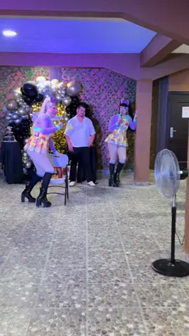 Esa betty devoró #humor #monterrey #show #showdeadultos #viral 