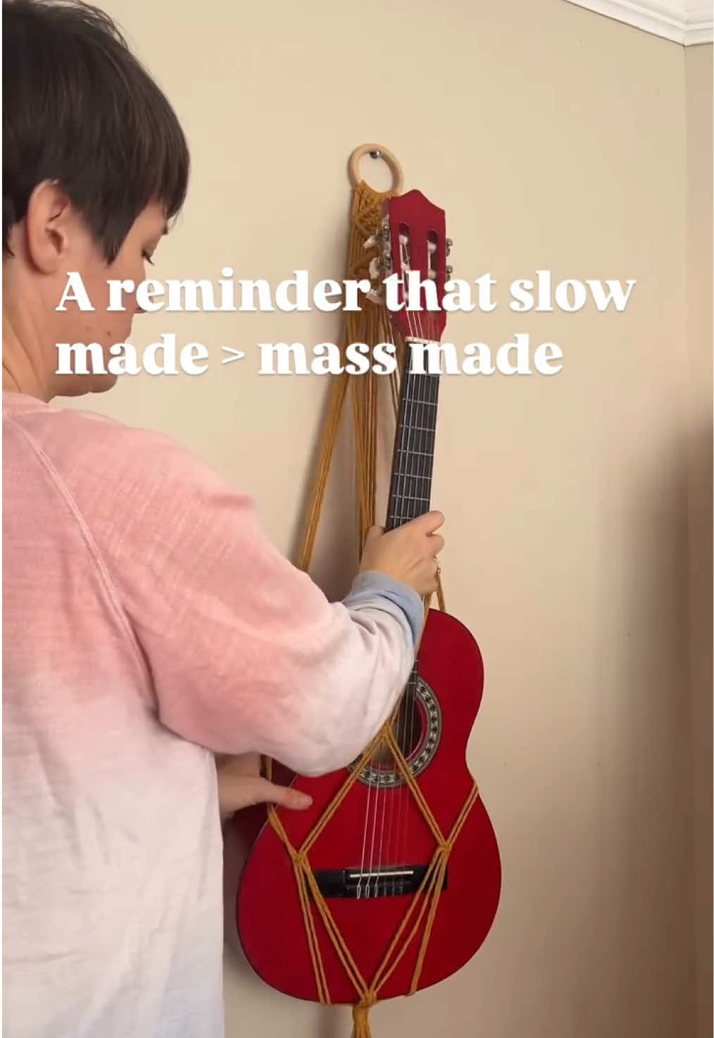 A friendly reminder as we slip in to this holiday season, that not everything needs to come from Amazon 😉  If you’re new here — hi! I make handmade macramé hangers and decor, perfect for gifting (or keeping for yourself 👀). Every order’s made by me with recycled materials and sent with love in reused packaging from my home to yours ❤️ #stringinstruments #acousticguitar #classicalguitar 