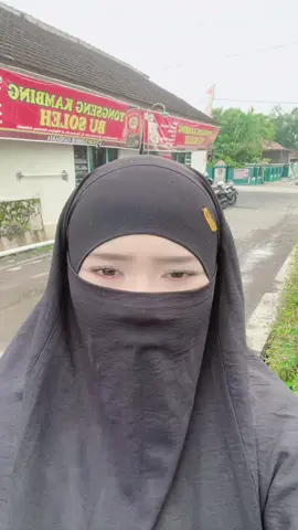 Parkir #tongsengbusoleh 