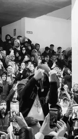 #theyounggypsy @JC REYES 💚