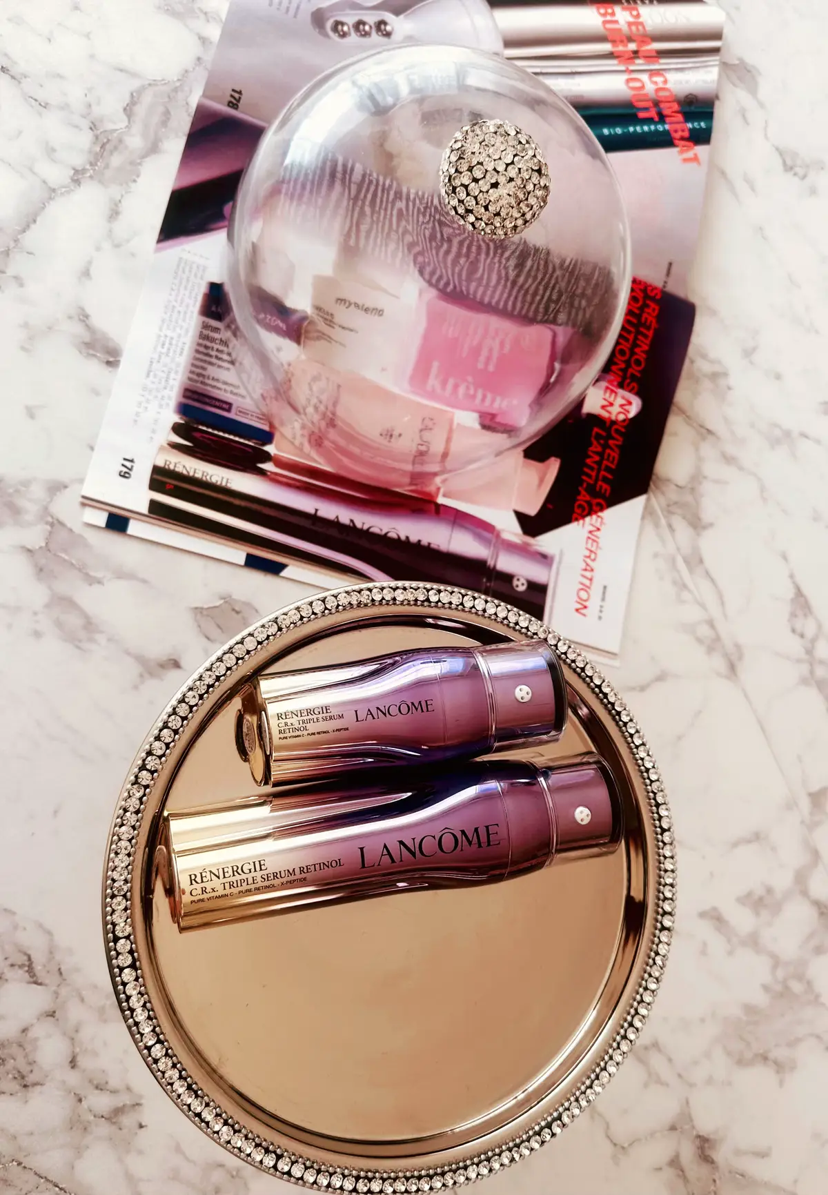 Nouvelle pépite💕  @lancomeofficial J’ai découvert dans la gamme  Rénergie H.C.F. Triple Serum,  une formule qui allie rétinol, vitamine C et peptides pour une peau plus lisse, plus ferme et éclatante — sans inconfort. Le rétinol s’introduit toujours progressivement dans une routine, pour éviter les irritations et habituer la peau. Il faut l’utiliser  le soir uniquement  et appliquez une protection solaire chaque matin. 1ere semaine :1 jour sur 3, puis alternez avec le serum  de la gamme sans le retinol, à l’acide hyaluronique . Puis la semaine suivante :1 jour sur 2. 	puis  chaque soir, selon la tolérance de votre peau😊 Il en existe 2 dans la gamme: - un avec du retinol et au autre avec de l’acide hyaluronique en 20 et 50 ml.  Il est important d’intégrer une vraie routine qui transforme la peau sur le long terme. Une haute correction, sans compromis. 💜 #BEAUTYCREWTRIPLESERUM #lancomeskincare #HCFTripleSerum #TripleSerumC.R.x. @beautycrewfr @lancome.official @lancomeofficial @Beauty Crew FR  @Lancôme    Collaboration commerciale *