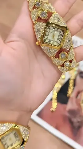 [MUA 1 TẶNG 3] Đồng Hồ Nữ Gossie Lắc Hoàng Kim Full Đá Bắt Sáng Sang Trọng- Đẳng Cấp#donghonu #donghodep #phukienthoitrang #xuhuongtiktok