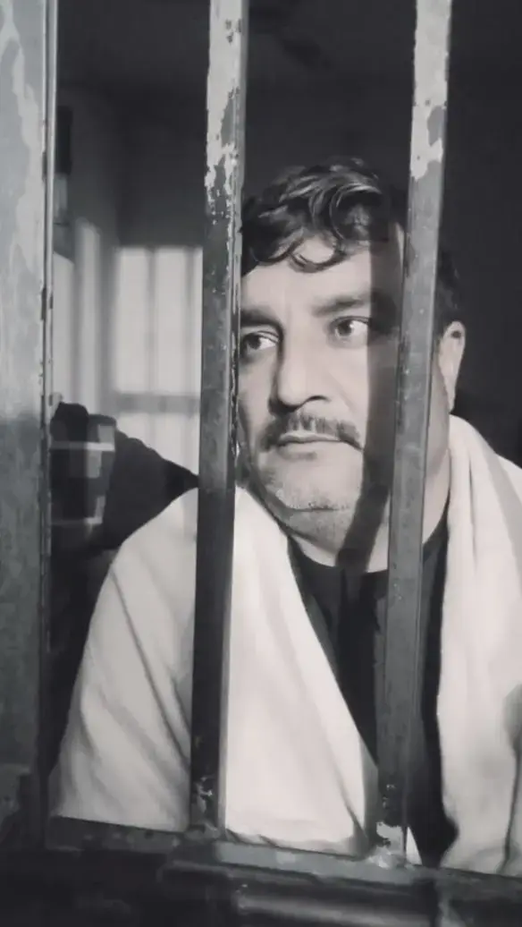 مزدور کسان پارٹی کے چیئرمین سالار فیاض علی اور اُن کے ساتھیوں کی گرفتاریوں کے باعث پارٹی اپنے تمام طے شدہ پروگراموں اور جلسوں ،میٹنگ کو وقتی طور پر منسوخ کرتی ہے۔ تمام سرگرمیوں کو جلد ری شیڈول کیا جائے گا۔ اسی سلسلے میں 18 نومبر کو شاعرِ بحر صاحب دستورہ  ہونے والا پروگرام بھی وقتی طور پر  منسوخ کر دیا گیا ہے جو کہ بعد میں مناسب وقت پر کیا جائے گا  ترجمان مزدور کسان پارٹی#mazdor #kisan #party #addman SALAR Fayaz Ali tasil tangi 