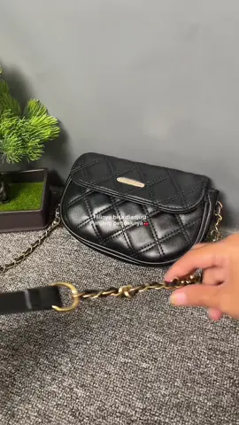 Mini sling bag secakep iniiii🫶#minislingbag #taswanita #honyan #fyp 