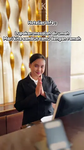 Selalu memberikan pelayanan terbaik untuk tamu2 tersayang kami🥰🌻 #hotelierlife #staycation #fypシ゚ 