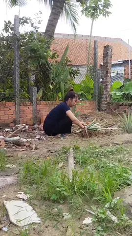 ngày đầu tiên e xây kênh mong được mọi người yêu thương giúp e 1follow với ạ #tapxaykenh #nguoimoixaykenh #xuhuong 