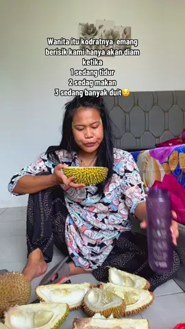 Ke 4 sedang di cipok😌