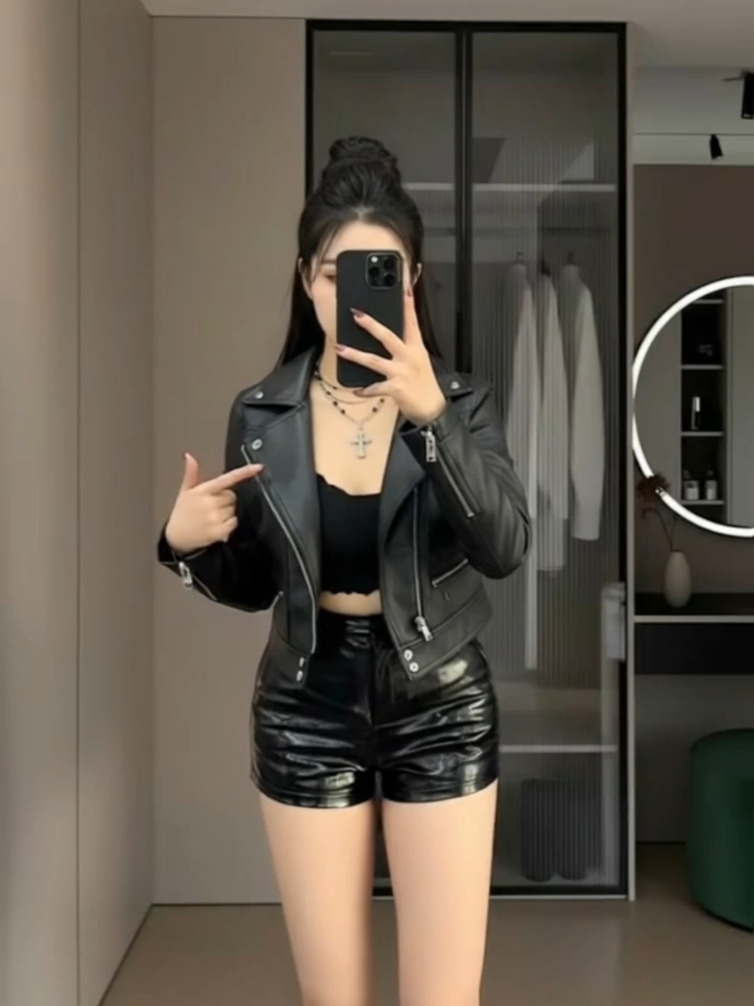 Áo khoác da nữ Quảng Châu  #OOTD #trangphuc #hottrend #thoitrang #aoda #aokhoac #quangchau