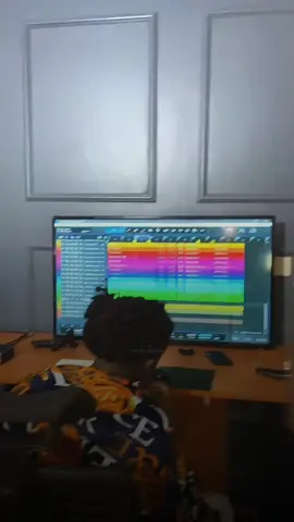 Up Down Ma Shaqeesatay 😂😂🔥🎧@Haanoo Cadee 🏖️ #CapCut #newsong #somalitiktok #dhiplowga🦁 