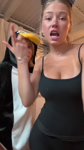 🐧🐓🐈‍⬛🧑🏿‍🚒