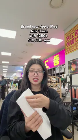 Location: 서울시 구로구 새말로97 신 도림테크노마트 9층 27-2 MS 모바일 ☎️ 010-7334-9508/ 010-5723-9932 Free delivery all over Korea 📦🚛#misspigletshop #misspigletmobileinsindorimstation #misspiglet #mobileshop #xyubyi 