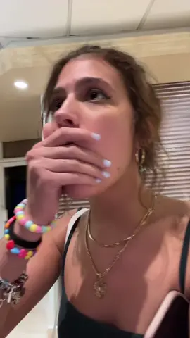 Low-key that girl literally looks just like me and look. The guy wants me.