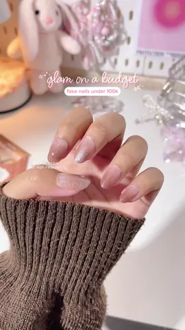cute dreamy nails for less than 100k 😍💗✨💅🏻 #nails #pressonnails #fakenails #kukupalsu #BeautyTok 