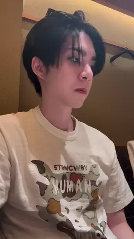 ฉันมาทำอะไรที่นี่ @Harit_keng @nampingster @ว้อทอีฟ - What if @Firstone  #เขมจิราณjapan 