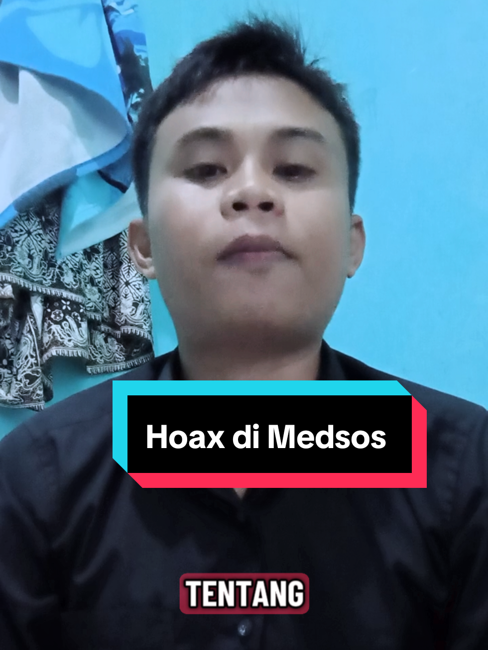 Hati-hati sebarkan informasi di medsos! 🚨 Nyebarin hoaks itu bukan sekadar iseng—tapi bisa bikin kamu masuk penjara sampai 10 tahun dan denda miliaran rupiah. 😱 Kenali aturan UU ITE biar nggak salah langkah. Saring sebelum sharing! ✨📱 #hoax #hoaks #UUITE #pengacaramuda  #pengacarajogja 