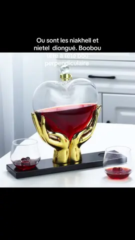 35.000f #serviceboisson couple #carafecoeur #vaisselleluxe #ndawavaissellesluxe 