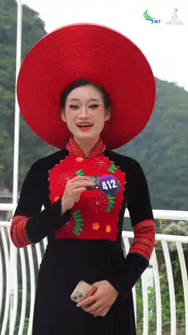 Ngượng hết cả người Quảng Linh . Các cụ cho xin ý kiến #Gioithaotin #hotnews #conganhanoi #malisa 