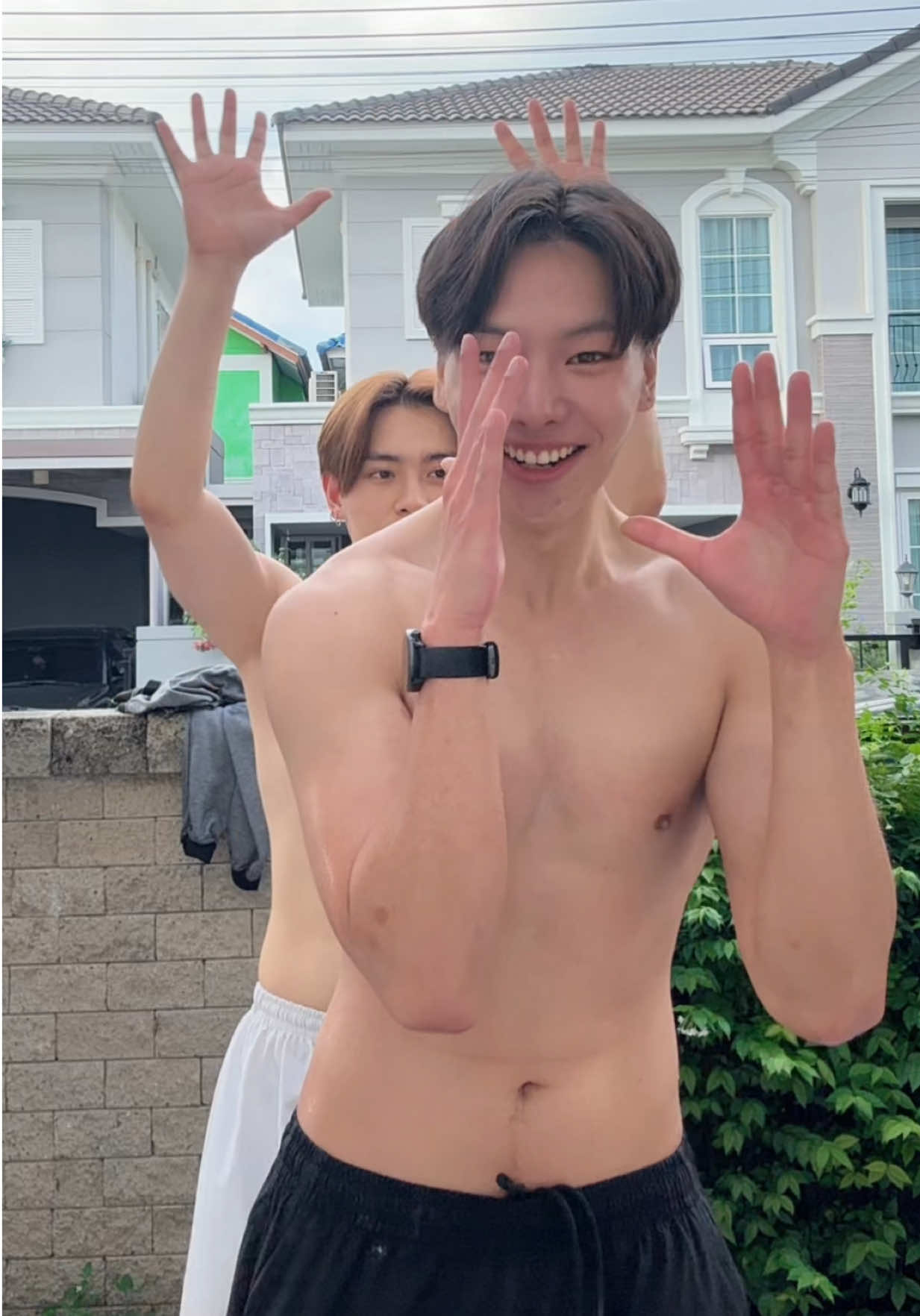 ไอ้หนุ่มกล้ามโต #nnewchun @TECHIT 