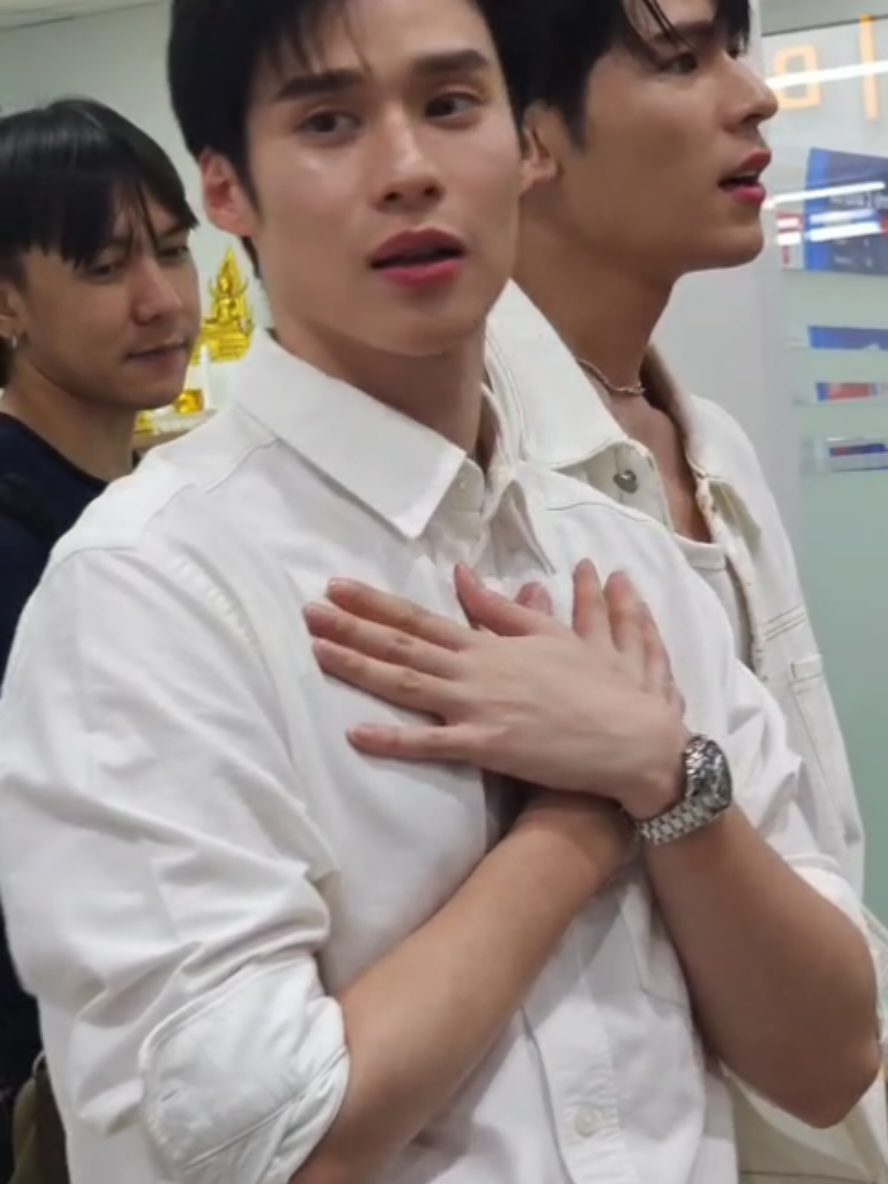 งานวันนี้สนุกมากครับ เก่งมาก หล่อ น่ารักมาก ไว้เจอกันใหม่ค้าบบ 🥰🥰 GO WHOLESALE WITH PEARLPEAK #GoWholesaleXPearlPeak #pearlpooo #peakpeemapol #PearlPeak #สลักรักในแสงจันทร์ 