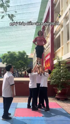 nghe nói giờ diễn văn nghệ chuộng làm tháp #fyp #thptmacdinhchi #bluesharksteam