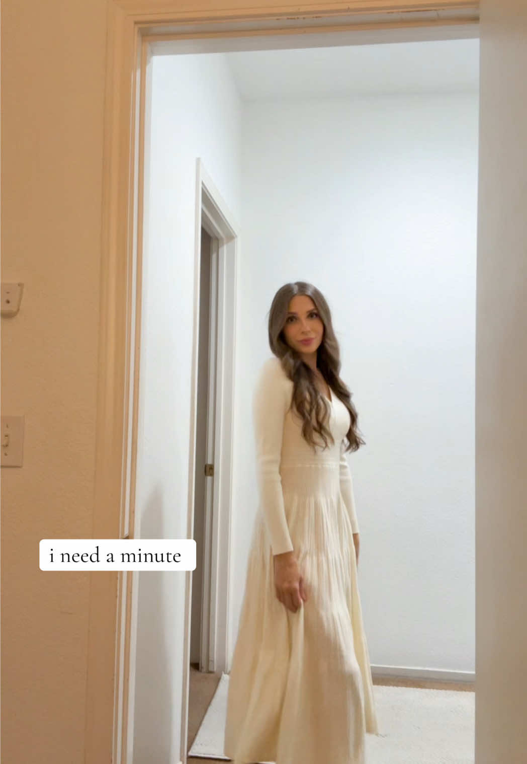 hey hey hey just a minute 👋🏼  @T3 Micro #hair #makeup #getready #fyp #viral @Estée Lauder @Laura Mercier @Benefit Cosmetics @Saie @loréal paris usa @Maybelline NY @Anastasia Beverly Hills @YSL Beauty @COVERGIRL @VERSACE @Living Proof, Inc. @ZARA @Macy’s @Amazon 