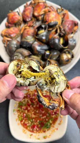 Còn nhớ cái mùi cua với ốc nướng than thơm lừng hong… bao lâu rồi rồi chưa được ăn lại?#xuhuongtiktok #ilovetiktok #monngonmoingay #dacsanmientay #trending 