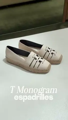 Stepping into the day with my favorite Toryburch Espadrille collection🤍 #toryburch #toryburchshoes #toryburchstyle