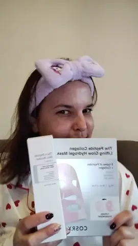 @COSRX Official  ✨ The peptide collagen lifting glow hydrogel mask: pépite! Je l'ai laissé poser deux heures, ma peau a bien absorbé le sérum: résultat, un glow de folie!  ✨ Le sérum Skin booster 6  peptide contient acide hyaluronique, NAG, acides aminés. Une peau hydratée, lissée, glowy. J'adore les deux produits! Merci @COSRX Influencers Official  #collaborationcommerciale  produits offerts sans obligation de contenu #cosrx #skincare #kbeauty 