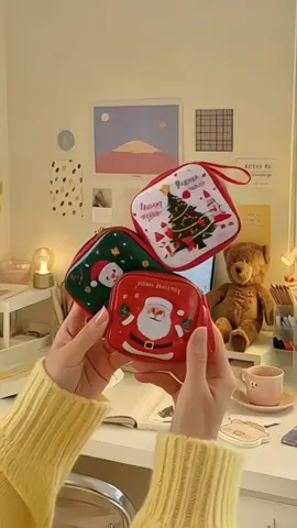 Super cute christmas coin pursed#christmasideas #giftideas #coinpurse #tiktokgift 