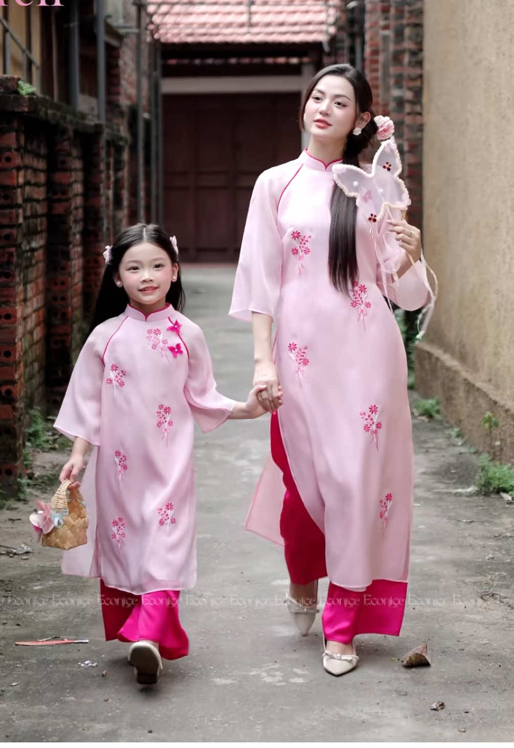 Áo dài Thanh Yên - BST Áo dài tết 2026 cho mẹ và bé #aodaitet #tet2026 #aodaimebe #econice #aodaibegai 