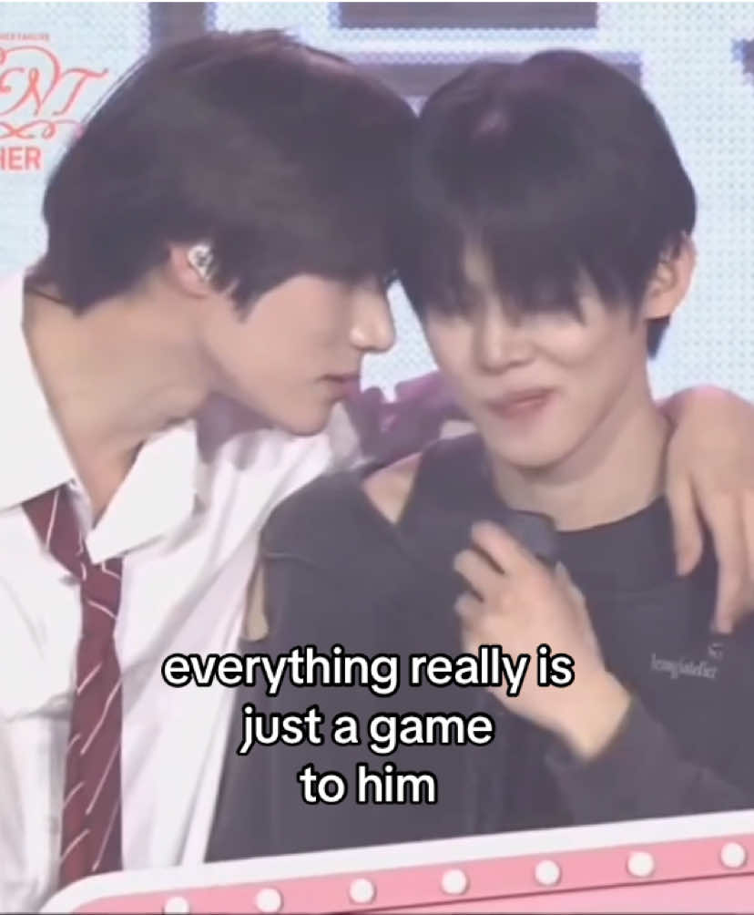 he’s always offering himself up pls what’s his deal #txt #tomorrow_x_together #txtedits #beomgyu #beomgyuedit 