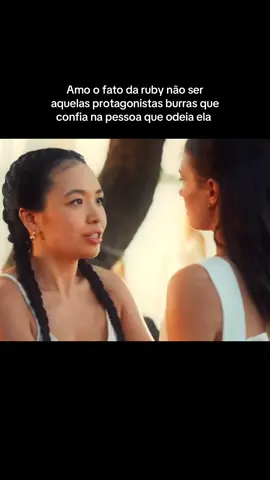 Ruby sendo muito esperta #explore #maxtonhall 