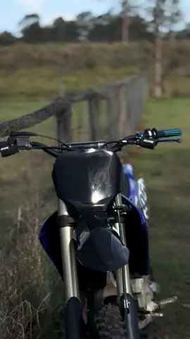 Thinking abt me #morganwallen #yz125 #yamaha #fyp #viral @pwoah_lbk09 @beaus_Gq @Dat151kx250f💚🏍️ @Yz125 @Levi8️⃣4️⃣ @434__motos @3️⃣4️⃣8️⃣ 𝓕𝓲𝓵𝓶𝓼 @2𝖋𝖎𝖉𝖉𝖞_𝖋𝖎𝖑𝖒𝖘🧑🏿‍🌾 @69_filmz @110_hitta @Ken.H🧸 