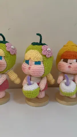 น่ารักจังเลย ถักเองกับมือเลยค่ะ