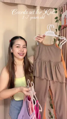 gaganda lahat ng kulay bilhan nyo na rin mga kids nyo 🥰 #coordsset#ternoleggings#kidsoutfit#affordable#fyp 