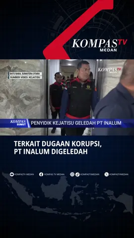 Tim Penyidik Kejati Sumatera Utara Geledah PT Inalum BATU BARA, KOMPAS.TV – Tim penyidik Kejaksaan Tinggi Sumatera Utara (Kejatisu) menggeledah kantor PT Inalum di Kabupaten  Batu Bara terkait kasus dugaan korupsi. Kasus ini berkaitan dengan penjualan aluminium alloy tahun 2019 kepada PT Prima Alloy Steel Universal yang tidak sesuai aturan. Penggeledahan ini berkaitan dengan dugaan korupsi transaksi penjualan aluminium alloy tahun 2019, antara PT Inalum dengan PT Prima Alloy Steel Universal dengan metode yang tidak sesuai aturan. PT Prima Alloy Steel Universal merupakan produsen pelek aluminium untuk kendaraan roda empat, yang pada tahun 2024 lalu dinyatakan pailit berdasarkan putusan Pengadilan Negeri Surabaya. (*) #kejatisu#dugaankorupsi#inalum#batubara#kotamedan#sumaterautara #sumut #medan #beritamedan #beritadaerah