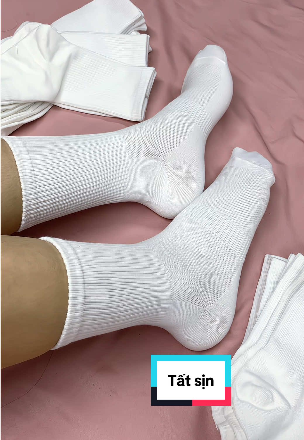 Tất cotton thoáng chân, đi giày cả ngày vẫn thoải mái. Set 10 đôi tặng 1, quá hời luôn ạ #simplex #xuhuongtiktok #taphoanhabi 