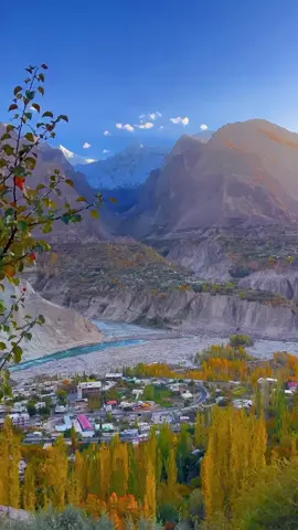 #viraltiktok #viral_video #AutumnInHunza #PakistanTravel #VisitPakistan 
