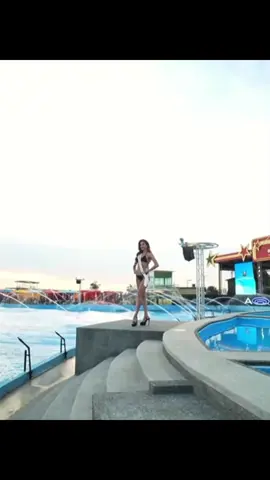 MU2025 | Miss Universe Latina her performance during the “Swimsuit Fashion Show.”🔥🔥 #MissUniverse #74thMissUniverse #PhilippinesPageant #SwimsuitFashionShow