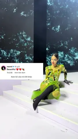 Đức mẹ Naomi dành lời khen cho sự vấp té của Mai Hoa. #avifw2025 #naomicampbell #laimaihoa #allshowbiznews 