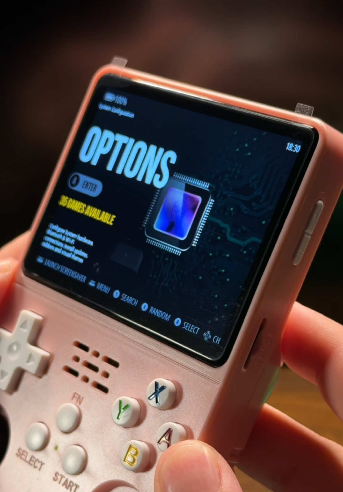 Cute Color R36S Retro Gaming Console #retrohandheld #retrogaming #handheldgamingconsole #pinkr36s 