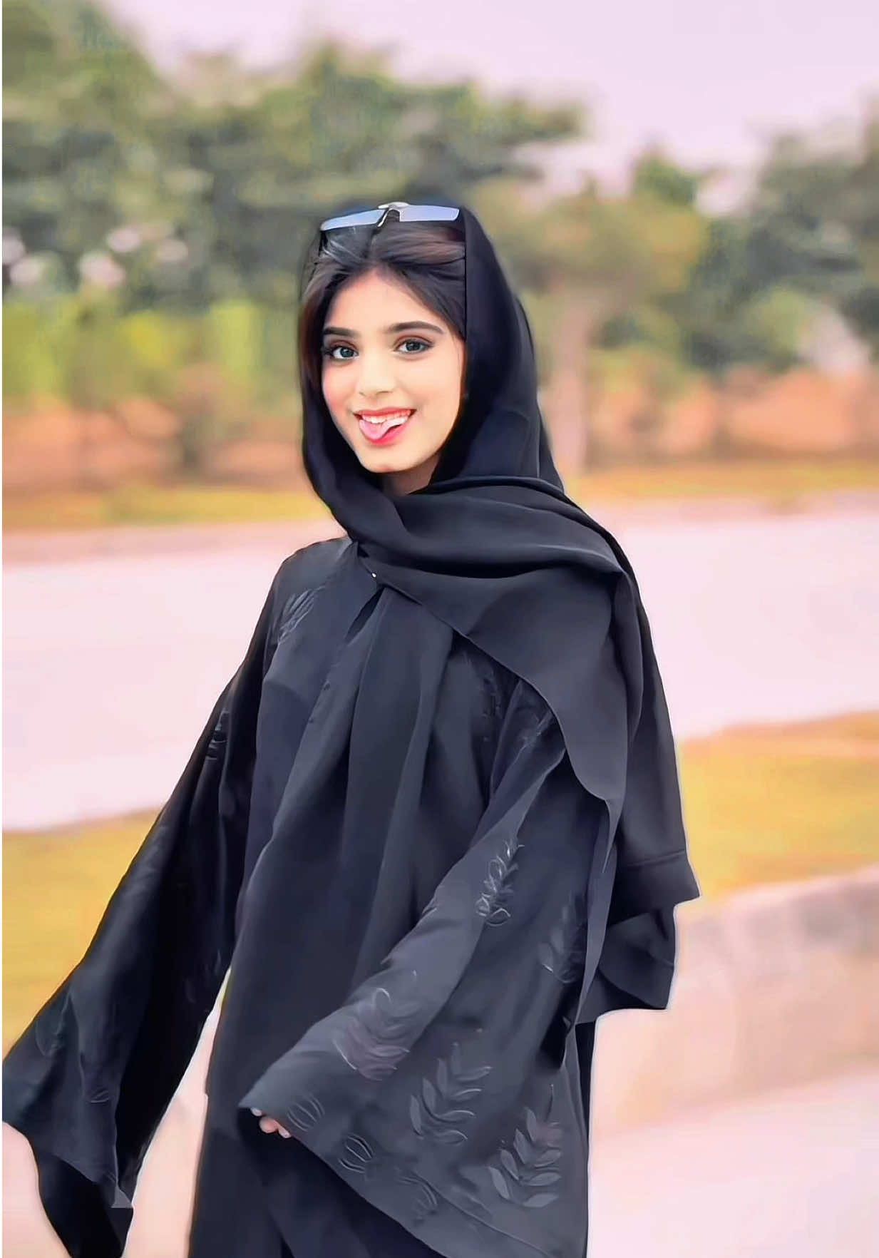 Kala suit #dontunderreviewmyvideo 