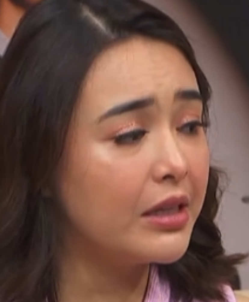 Manda curhat : Manda dan Jirayut pernah shooting ga di bayar karena bantu teman  @Amanda Manopo @Jirayut  #amandamanopo #mandacurhat #fajarsadboy #jirayut #fyp 