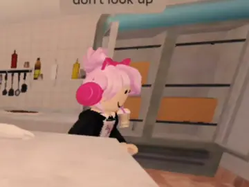 i was curious huhu😭 w/@gelie #robloxfyp #midnightshawarma 