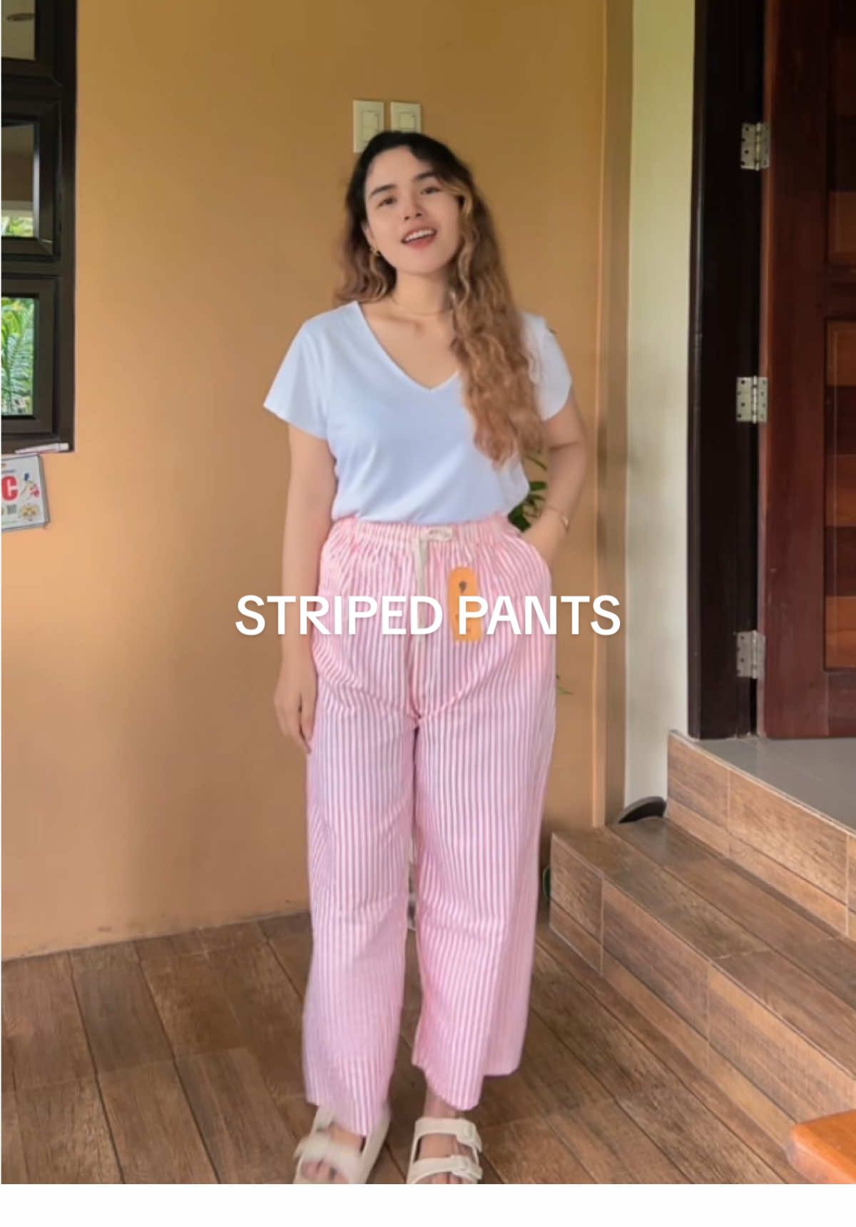 Wearing my new fav striped pants 🫶🏻 #pantsrecommendation #pants #OOTD 