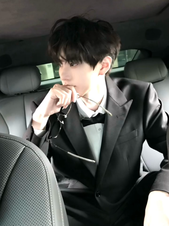 “你的剧本里应该有一个这样的伴郎” #土象天菜 #人夫感 #禁欲系  #理想型   #西装杀 